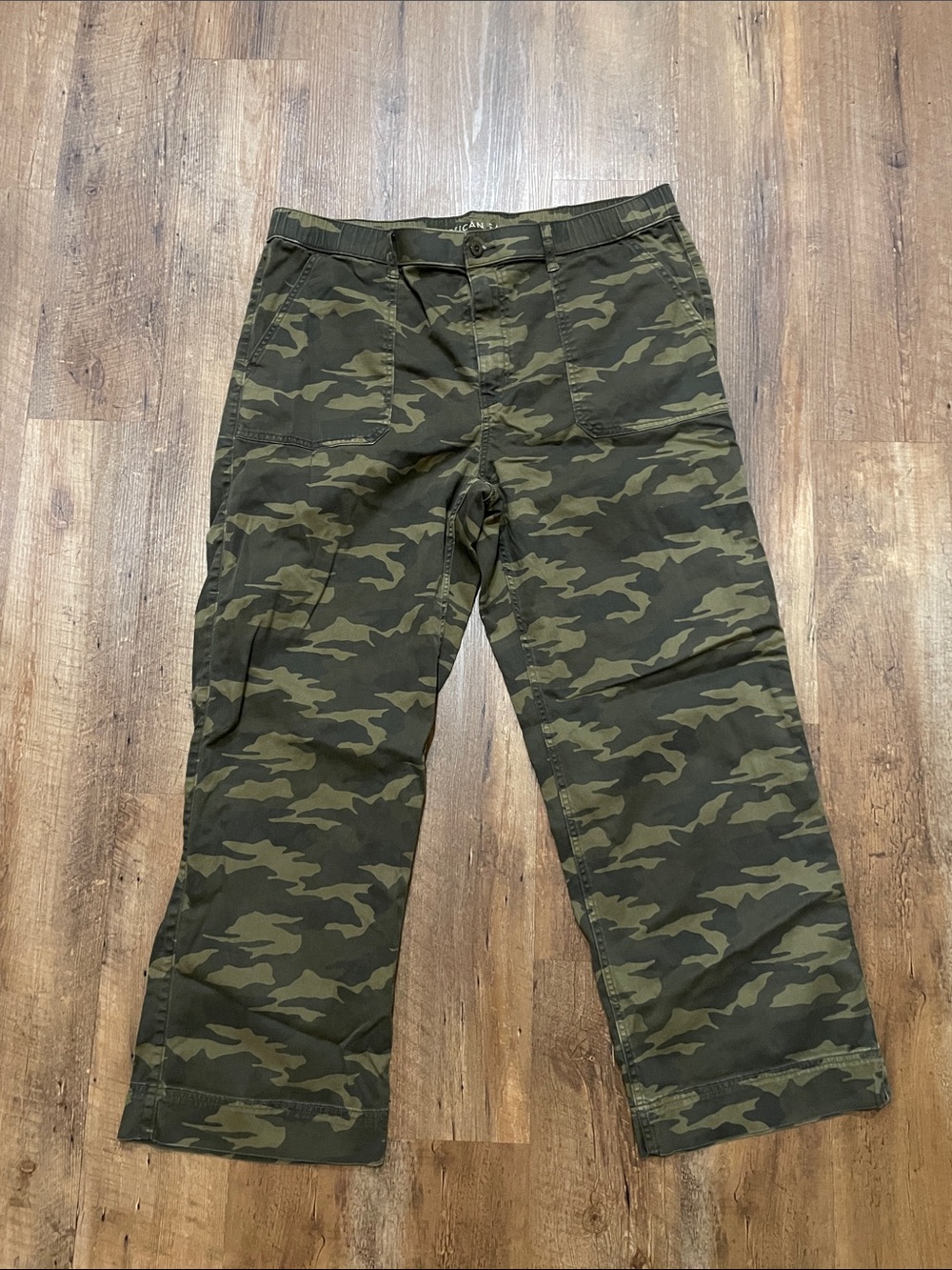 American Eagle AE Ex-Boyfriend Camo Pant Women’s XL